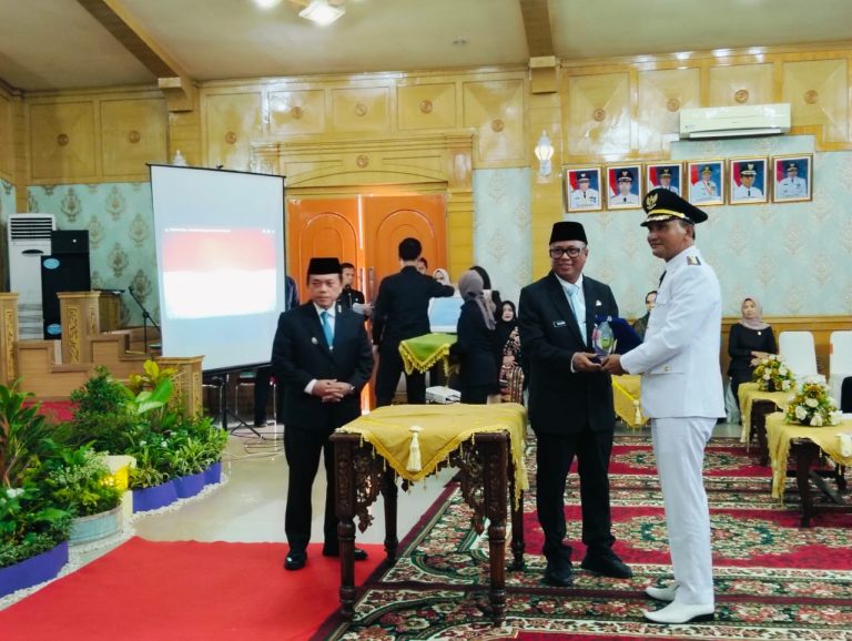 Sertijab Bupati Sarolangun Berlangsung Khidmat