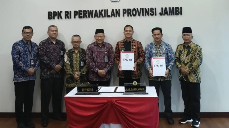 Waka II DPRD Sarolangun  Hadiri Penyampaian LHP BPK RI Perwakilan Jambi